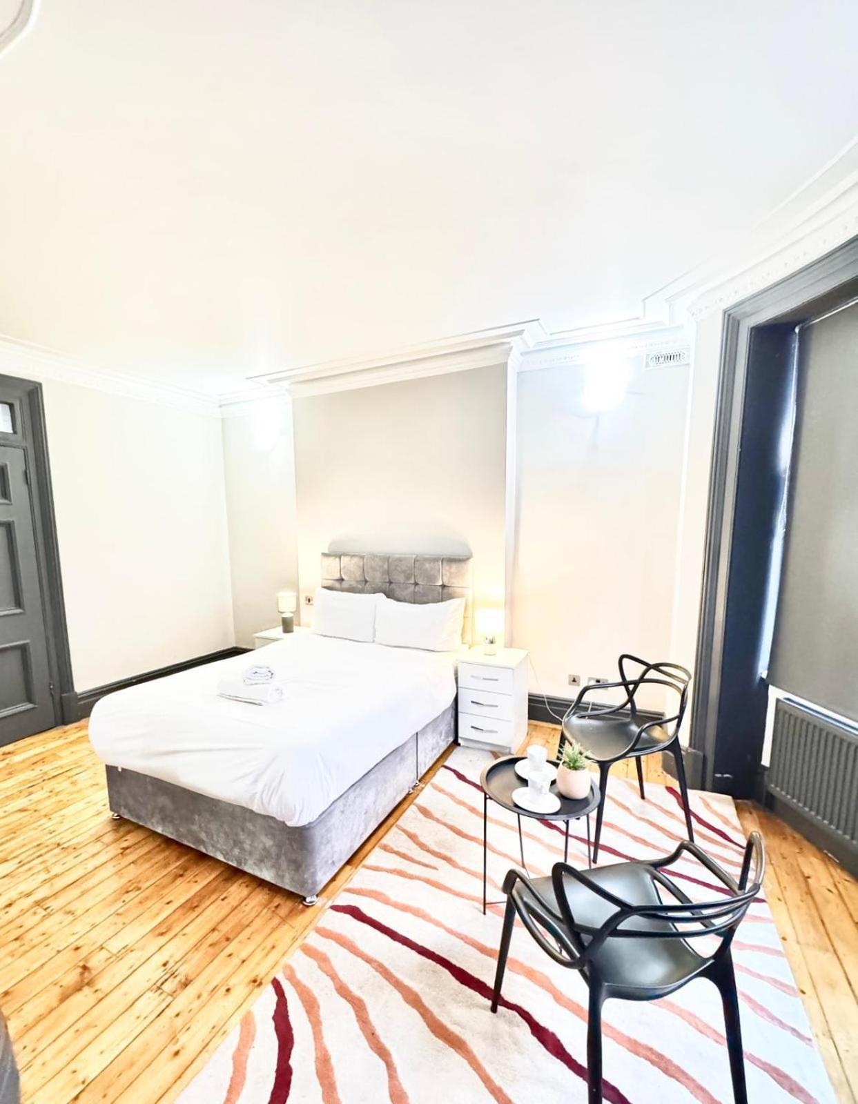 Beautiful Family Near Edgware Road Station * Londra